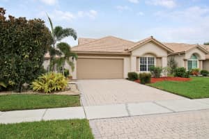 8964 Shoal Creek Lane, Boynton Beach, FL 33472 Sold 03/06/25