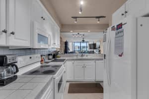 9 Royal Palm Way 4020, Boca Raton, FL 33432 - MLS#R11035388
