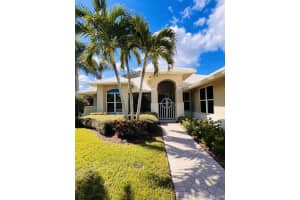 3664 SE Cambridge Drive, Stuart, FL 34997 Sold 12/12/24