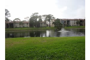624 Sea Pine Way E1, Greenacres, FL 33415 Sold 09/12/25