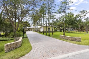 9086 N 166th Way N, Jupiter, FL 33478 Sold 01/24/25