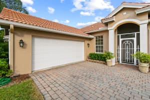 417 NW Dover Court, Port Saint Lucie, FL 34983 Sold 01/10/25