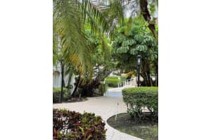 7370 Orangewood Lane 204, Boca Raton, FL 33433 - MLS#R11035498