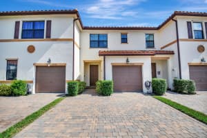 12862 Anthrorne Ln Lane, Boynton Beach, FL 33436 Sold 12/23/24