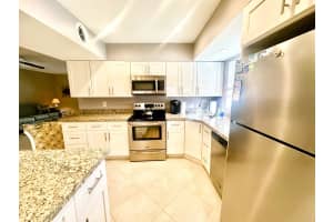 10 Colonial Club Drive 104, Boynton Beach, FL 33435 Sold 03/03/25
