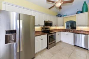 10643 SE Rosemarie Court, Hobe Sound, FL 33455 Sold 02/24/25