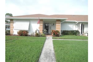 1230 S Lakes End Drive A, Fort Pierce