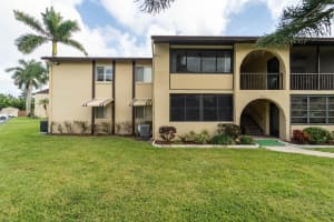 313 Pine Ridge Circle A-1, Greenacres, FL 33463 Sold 04/01/25