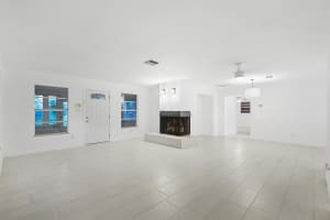 4900 Palm Drive, Fort Pierce, FL 34982 Sold 03/17/25