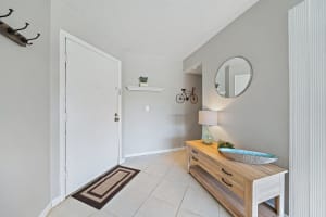 1605 S Us Highway 1 V2-102, Jupiter, FL 33477 Sold 05/21/25