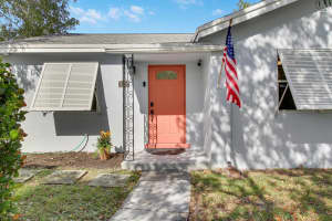 1224 19th Avenue N, Lake Worth Beach, FL 33460 Sold 12/19/24