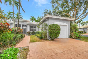 9607 Crescent View Drive N, Boynton Beach, FL 33437 Sold 12/31/24