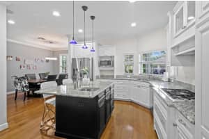 400 Mangrove Point, Jupiter, FL 33458 Sold 06/09/25