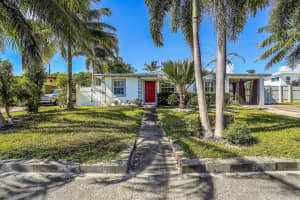 827 S 9th Street, Lantana, FL 33462 Sold 01/14/25