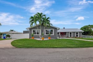226 SW Cabana Point Circle, Stuart, FL 34994 Sold 12/06/24