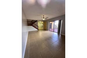 2221 22nd Way, West Palm Beach, FL 33407 Sold 02/25/25