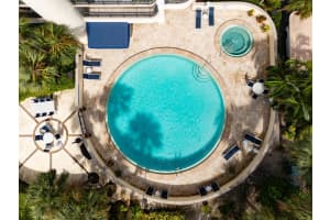 2427 Presidential Way 704, West Palm Beach, FL 33401 Sold 05/16/25