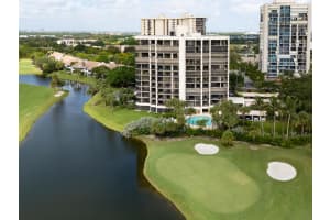 2427 Presidential Way 704, West Palm Beach, FL 33401 Sold 05/16/25