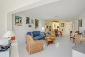 13735 Flora Place C, Delray Beach, FL 33484 - MLS#R11035902