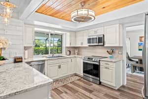 3541 SE Fairway W, Stuart, FL 34997 Sold 02/13/25