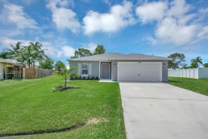 1701 SE Flintlock Road, Port Saint Lucie, FL 34952 Sold 12/10/24
