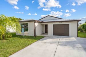 15093 Aguila Avenue, Fort Pierce, FL 34951 Sold 07/07/25
