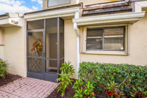 6953 Parisian Way, Lake Worth, FL 33467 Sold 01/10/25