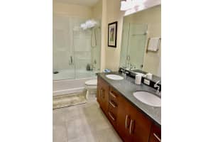 300 S Australian Avenue 526, West Palm Beach, FL 33401 Sold 05/02/25