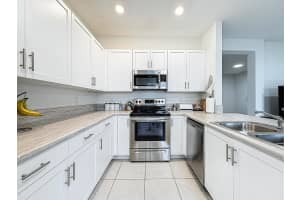 20850 NE 7th Place 20850, Miami, FL 33179 Sold 06/10/25