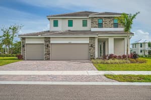1400 SW Lago Circle, Palm City, FL 34990 Sold 02/28/25