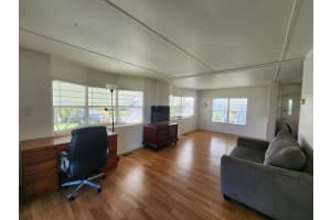 17 Barcelona Lane, Port Saint Lucie, FL 34952 Sold 04/11/25