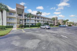 5550 Witney Drive 303, Delray Beach, FL 33484 Sold 02/28/25