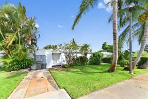 2017 Whitney Road, West Palm Beach, FL 33409 Sold 12/17/24
