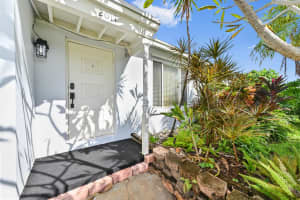 2017 Whitney Road, West Palm Beach, FL 33409 Sold 12/17/24