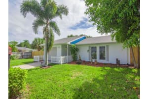 1615 6th Street, Vero Beach, FL 32962 Sold 02/21/25