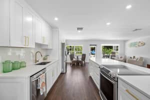 526 SW 11th Place, Boca Raton, FL 33432 Sold 02/27/25