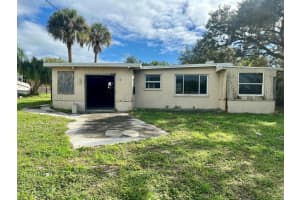 4676 Arcadia Avenue, Fort Pierce, FL 34946 Sold 01/10/25