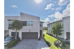 5665 Mentmore Drive, Mangonia Park, FL 33407 Sold 04/30/25