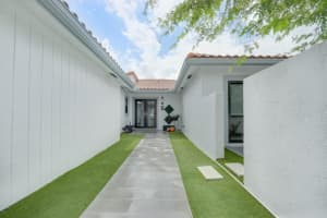 51 Woods Lane 51-Vi, Boynton Beach, FL 33436 Sold 01/15/25