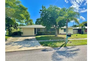 708 Lake Osborne Terrace, Lake Worth Beach, FL 33461 Sold 12/23/24
