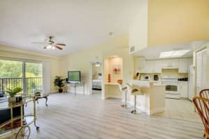 300 Crestwood Court N 307, Royal Palm Beach, FL 33411 - MLS#R11036275