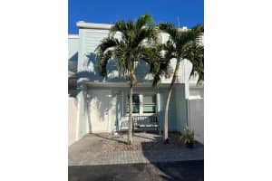 804 Shorewinds Drive B, Hutchinson Island, FL 34949 Sold 04/21/25