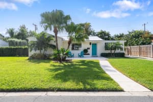 352 Linda Lane, West Palm Beach, FL 33405 Sold 01/03/25