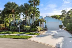 1254 Holly Cove Drive, Jupiter, FL 33458 Sold 05/02/25