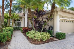 7038 Torrey Pines Circle, Port Saint Lucie, FL 34986 Sold 01/31/25