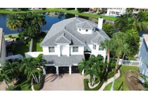 2727 Eleanor Way, Wellington