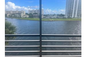20 Yacht Club Drive 405, North Palm Beach, FL 33408 - MLS#R11036520