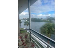 20 Yacht Club Drive 405, North Palm Beach, FL 33408 - MLS#R11036520