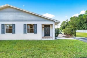 4426 Walden Circle, Lake Worth, FL 33463 Sold 02/10/25