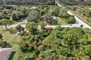 2526 95th Court, Vero Beach, FL 32966 Sold 02/03/25